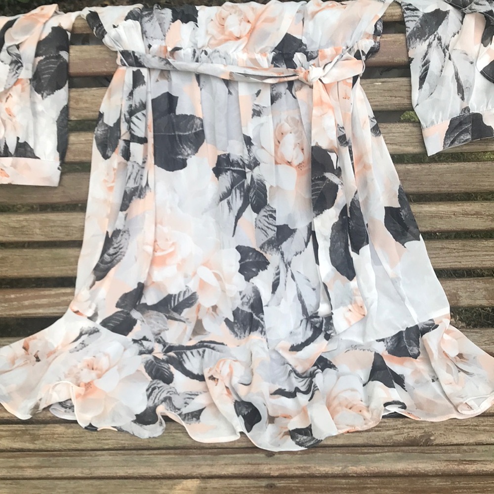 🎉HPx2🎉, NWT Calvin Klein Black & Peach Floral MIDI Dress W/3/4 Ruffled Sleeves - Picture 5 of 11